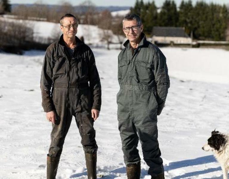 Didier et Philippe Bonhomme, GAEC de NOILHAT dans la neige